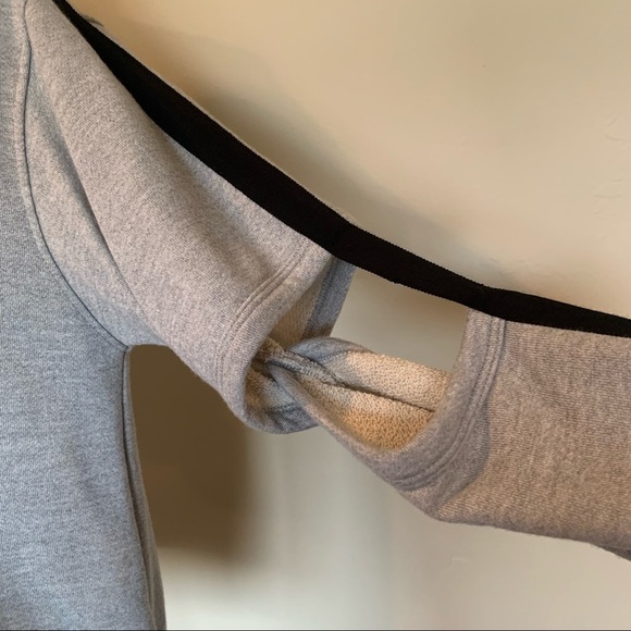 RO&BE sweatshirt size large - Picture 7 of 10